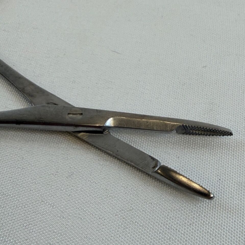 SKLAR 202747 Olsen Hegar Needle Holder Delicate Serrated 4.75" — photo 5