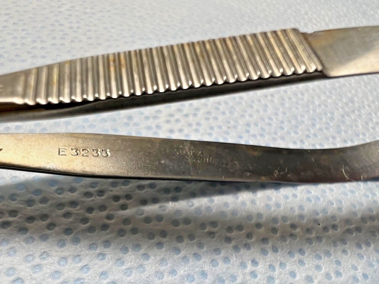 KARL STORZ E3233 Corneal Transplant Scissors Right Curved 12mm X 11mm Blades — photo 2
