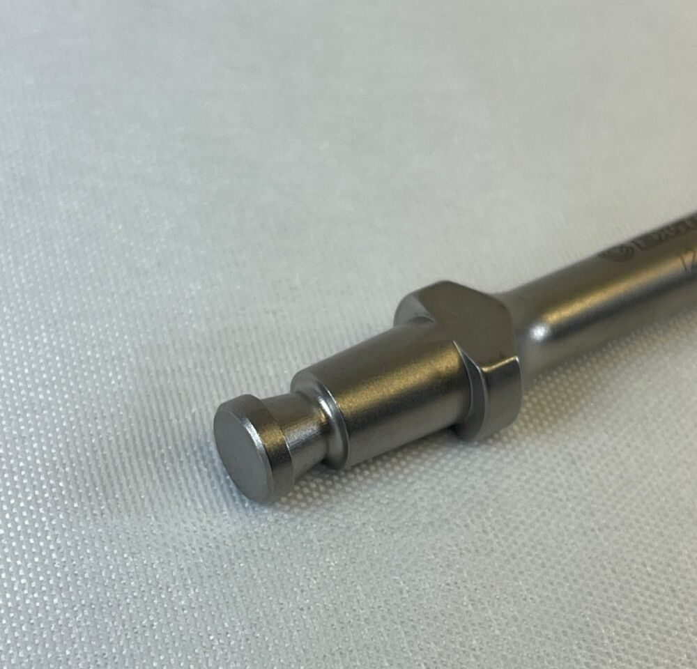 EXACTECH 301-11-06 Fixed Angle Reverse Shoulder Torque Defining Screwdriver Shaft — photo 4