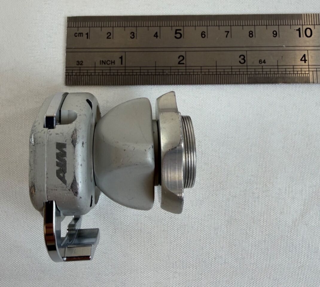 STRYKER 1588-020-122 1588 AIM Endoscopic Camera Coupler 18mm — photo 5