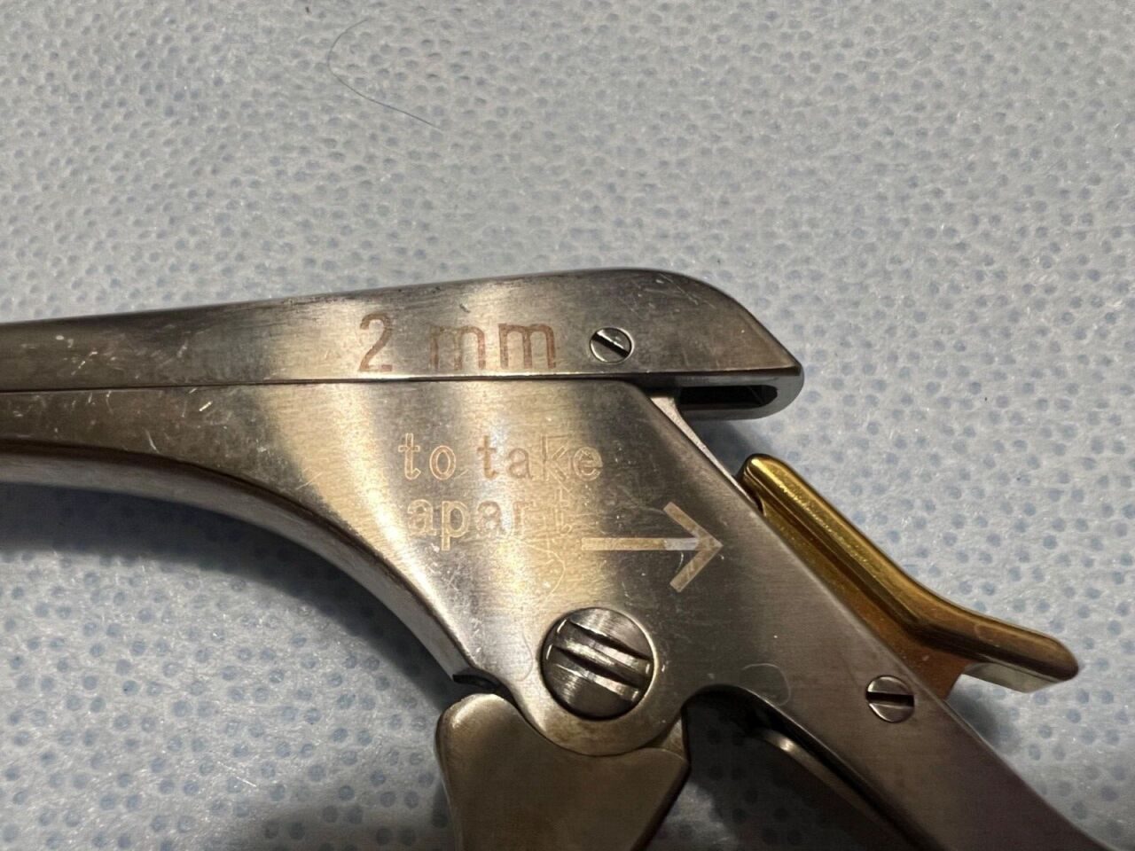 KOROS USA 7382-42 Kerrison Rongeur 2mm X 40deg UpBite X 7-1/2" Neurology Spinal — photo 2