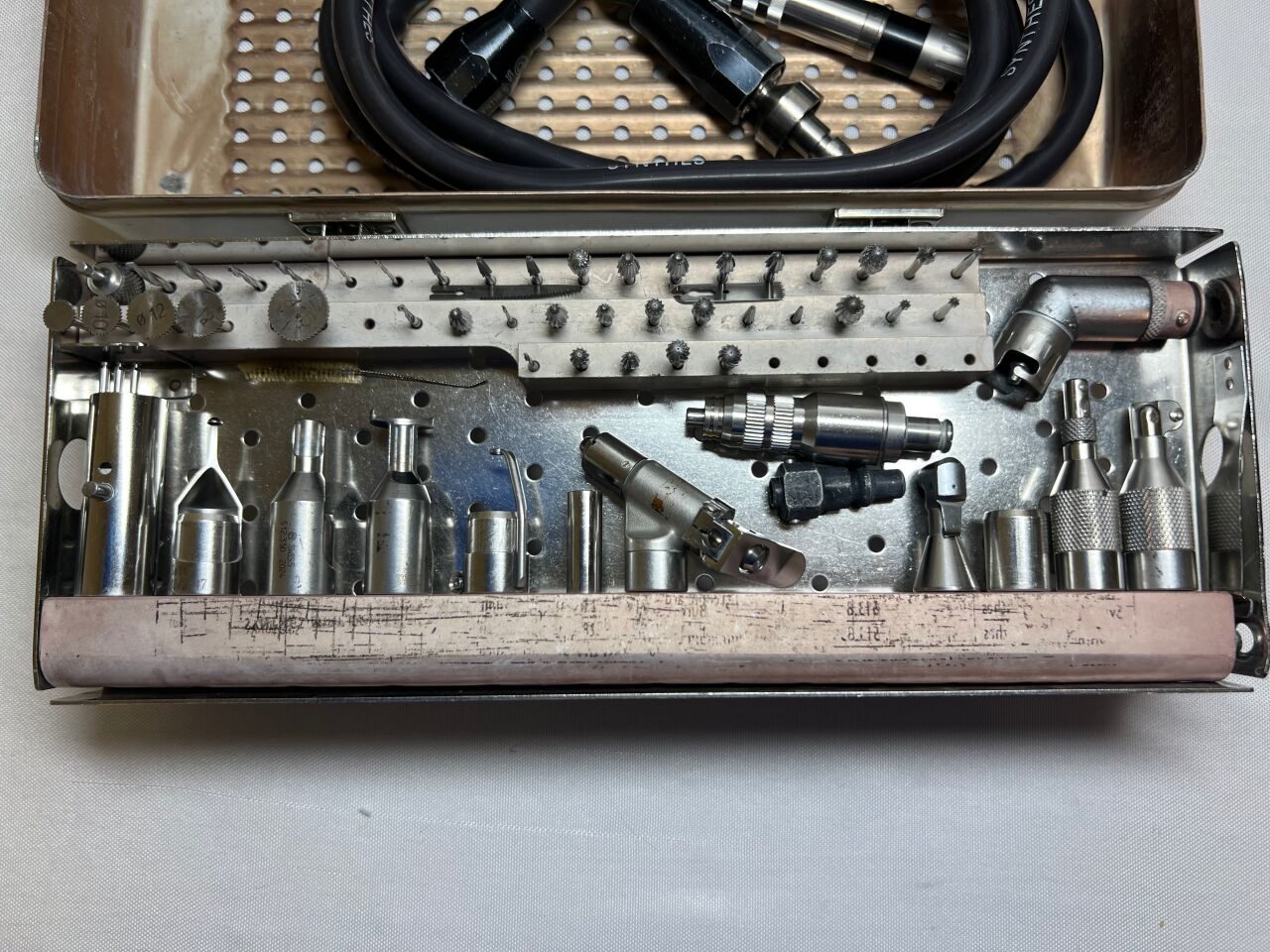 SYNTHES 512.155 Mini Compression Air Hose Drill System — photo 3