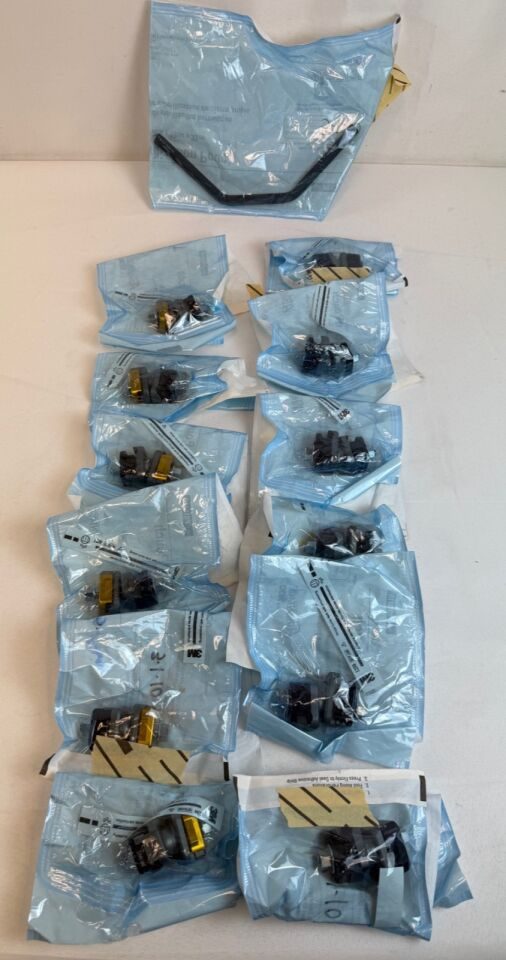 SMITH & NEPHEW Various External Fixation Clamps & Rod Mr Safe — photo 1