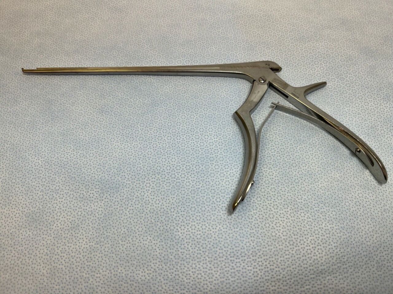 WECK 388332 Spurling Kerrison Rongeur 8" X 2mm Cup X 40deg Up Bite