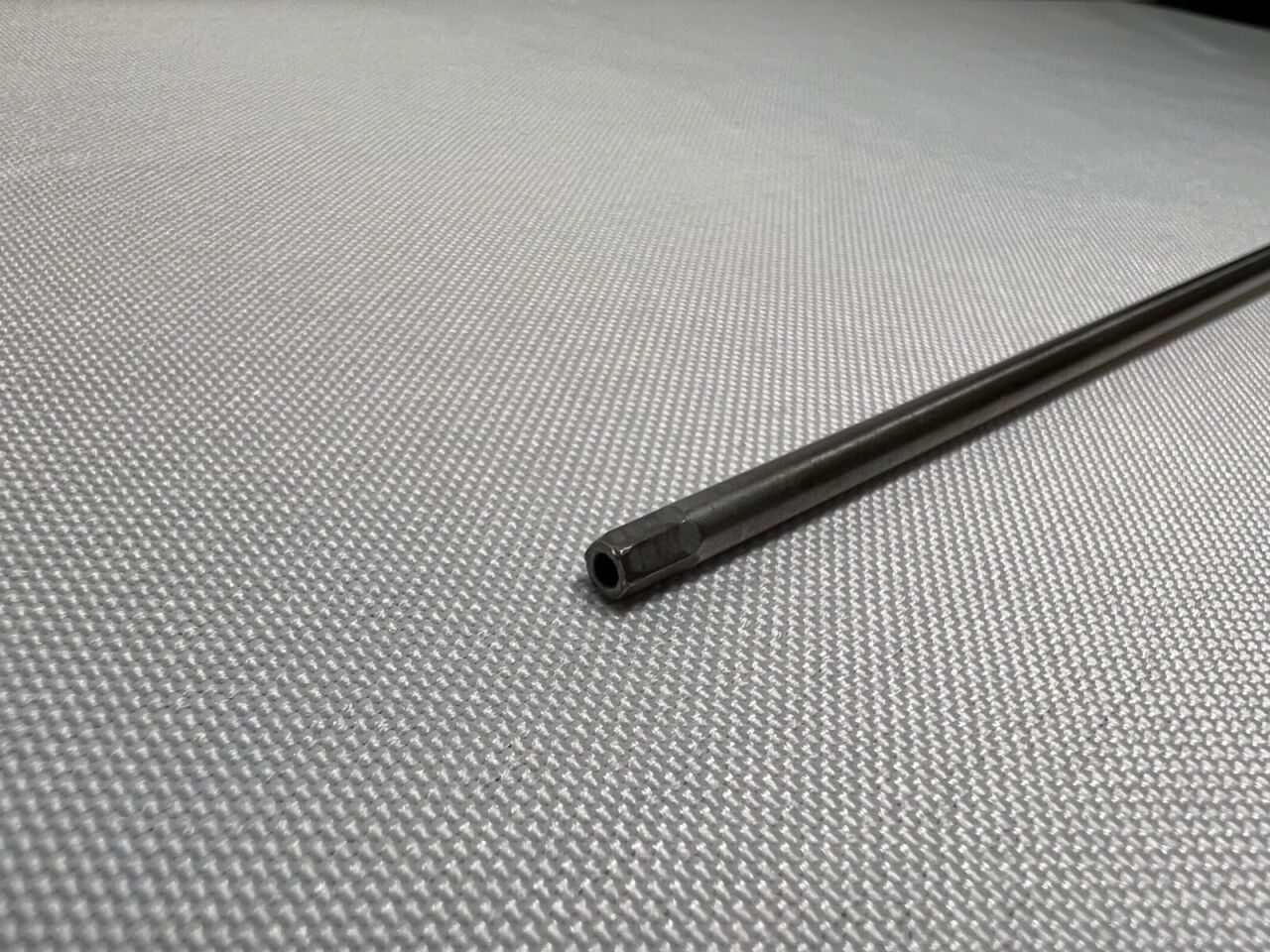 ARTHREX AR-1998T Cannulated Transtibial 3.5mm Hex Driver Shaft — photo 3