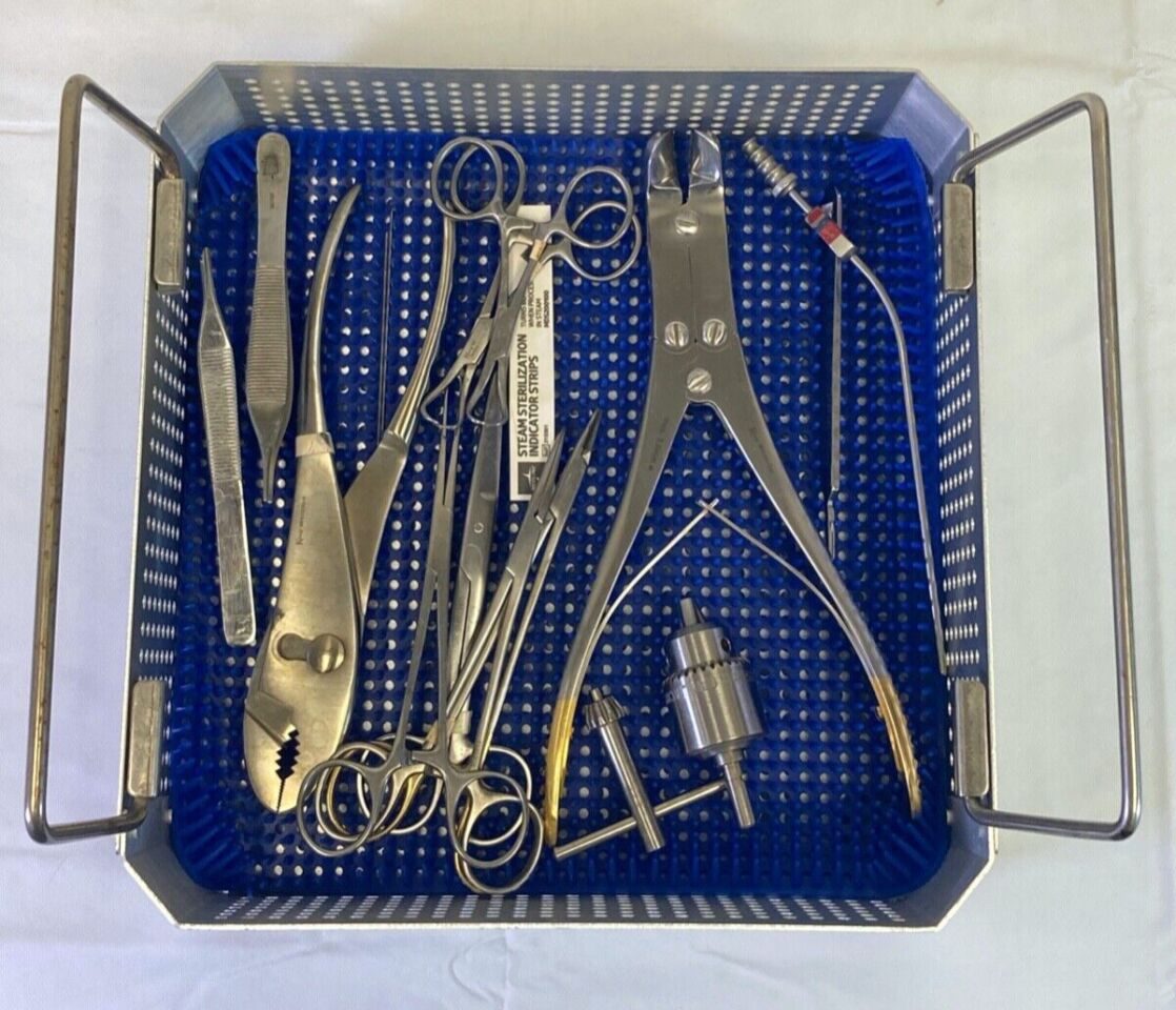 VARIOUS  16 Piece Konig Zimmer Closed Pinning Tray w Sterilization Case — photo 11