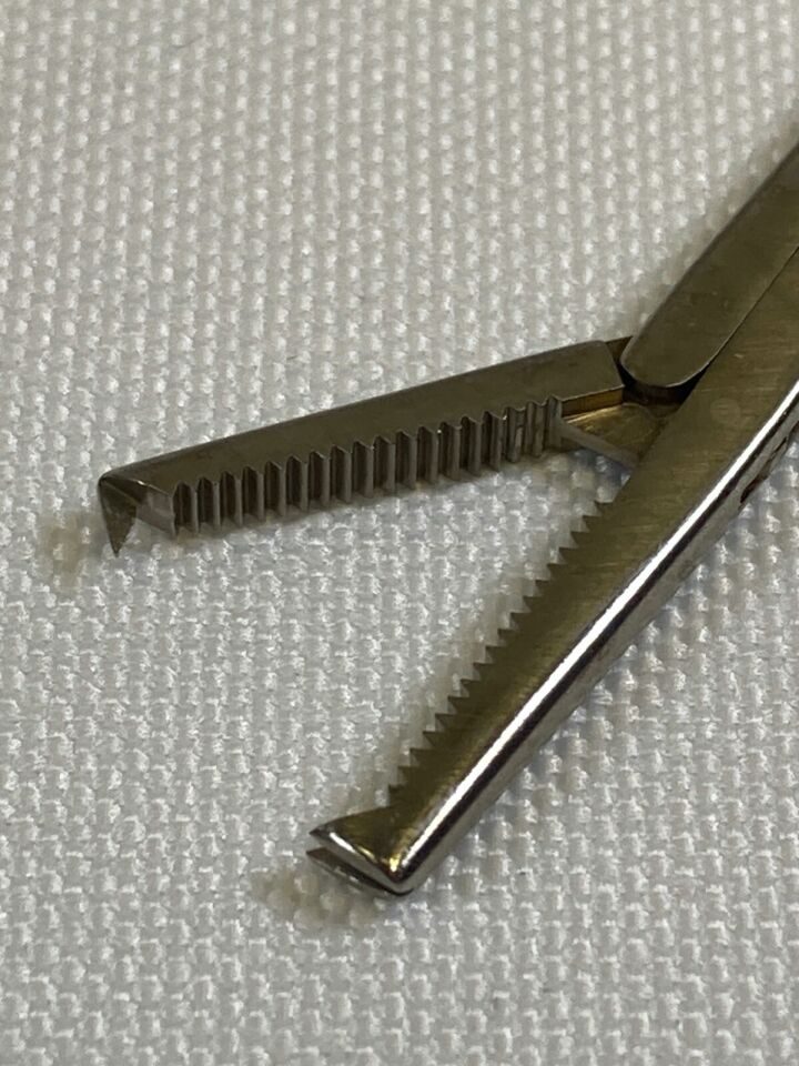III VM81-2491 Tendon Pulling Forcep Rat Tooth Grasping Clamp 5.5" General Surgery — photo 5