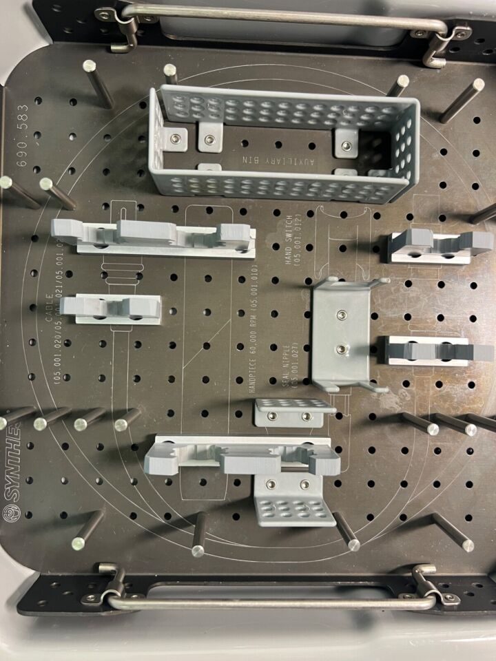 SYNTHES CCMED406 Neuro Fixation System Sterilization Tray — photo 4