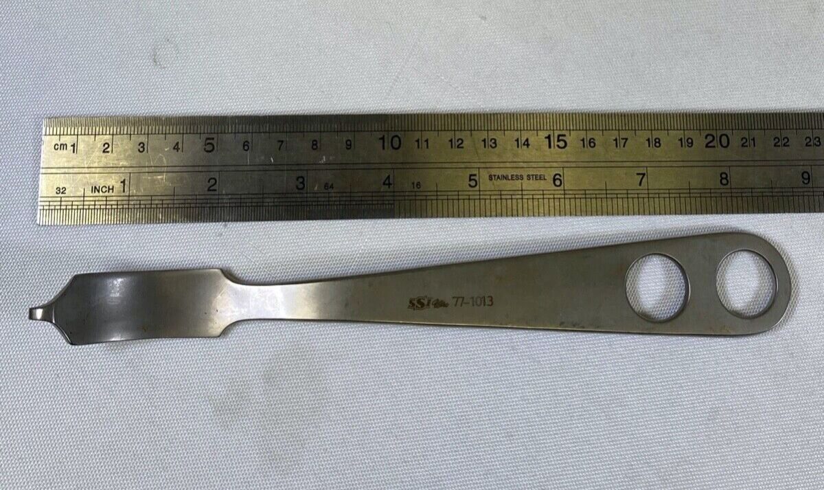 SSI ULTRA 77-1013 Humeral Head Retractor 18mm Wide Orthopedics — photo 6