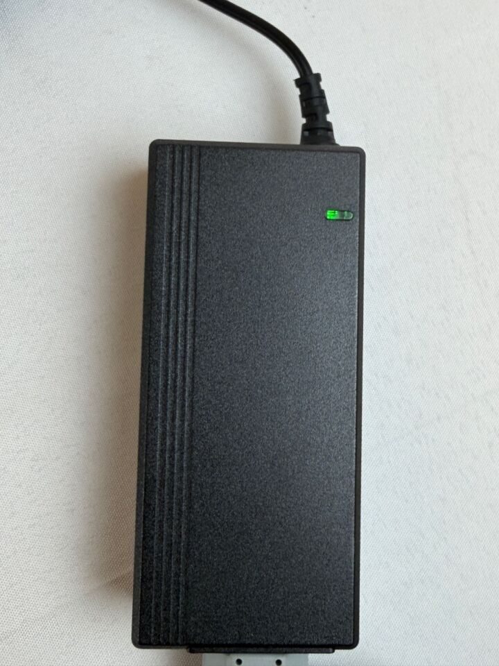 INTEGRA 90624 DUO Battery Charger — photo 9