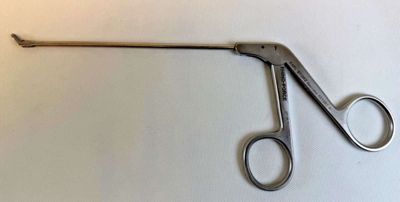 KARL STORZ 451501B GRUNWALD-HENKE Rhino Force Size 1 Upturned 3.5mm Through Cut — photo 1