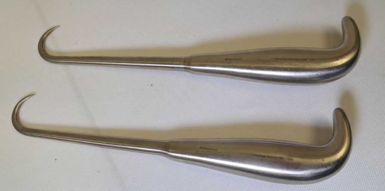MILLENNIUM SURGICAL gs 45.4440 9" 25mm Bone Hook Large Sharp Set of 2 — photo 1