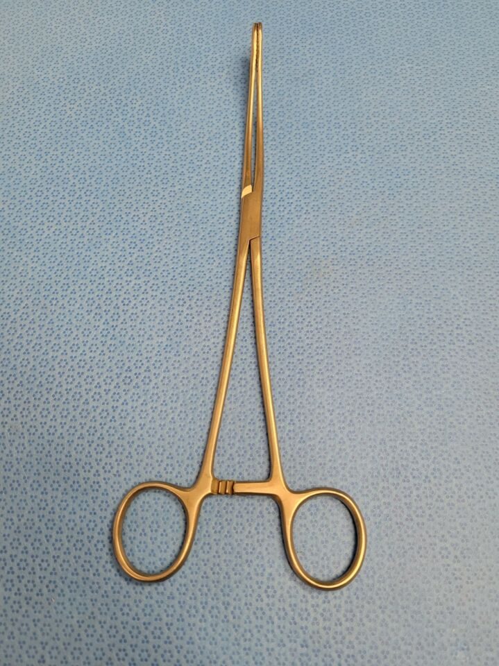 V. MUELLER GL660 Foerster Sponge Forcep Curved Serrated Tip 9-5/8" — photo 4