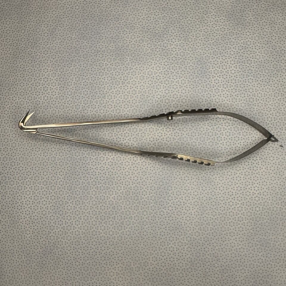 JARIT 310-109 Yasargil Vascular Scissor Left Circumflex Artery, Bayonet Handle — photo 1