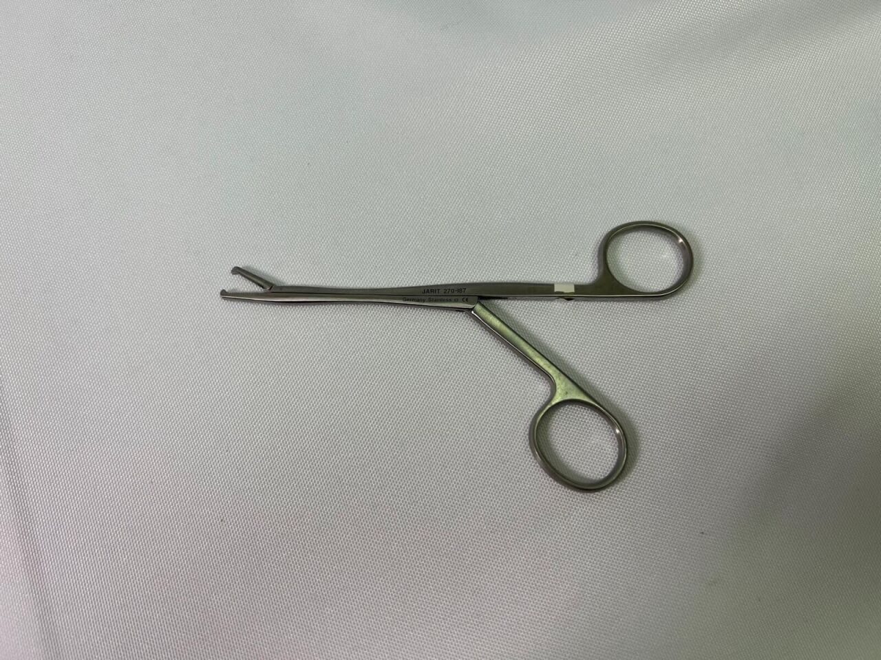 JARIT 270-187 Tendon Pulling Forceps