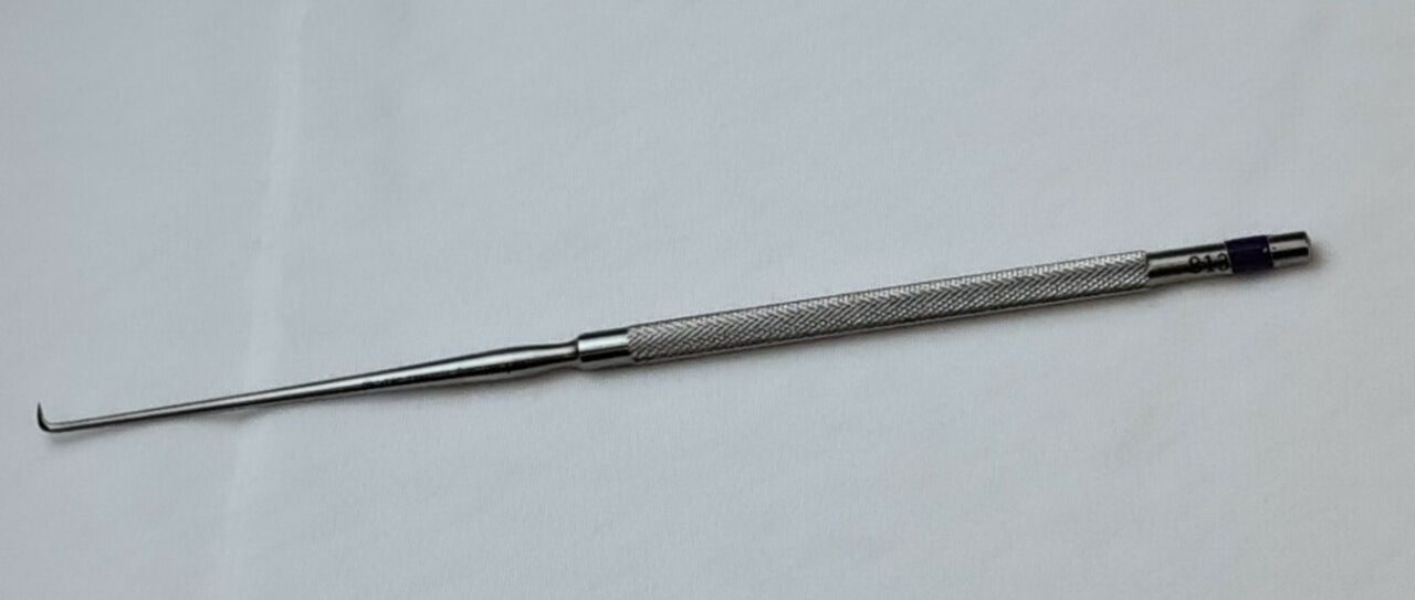283-760 Day Ear Hook 90 Degree — photo 1