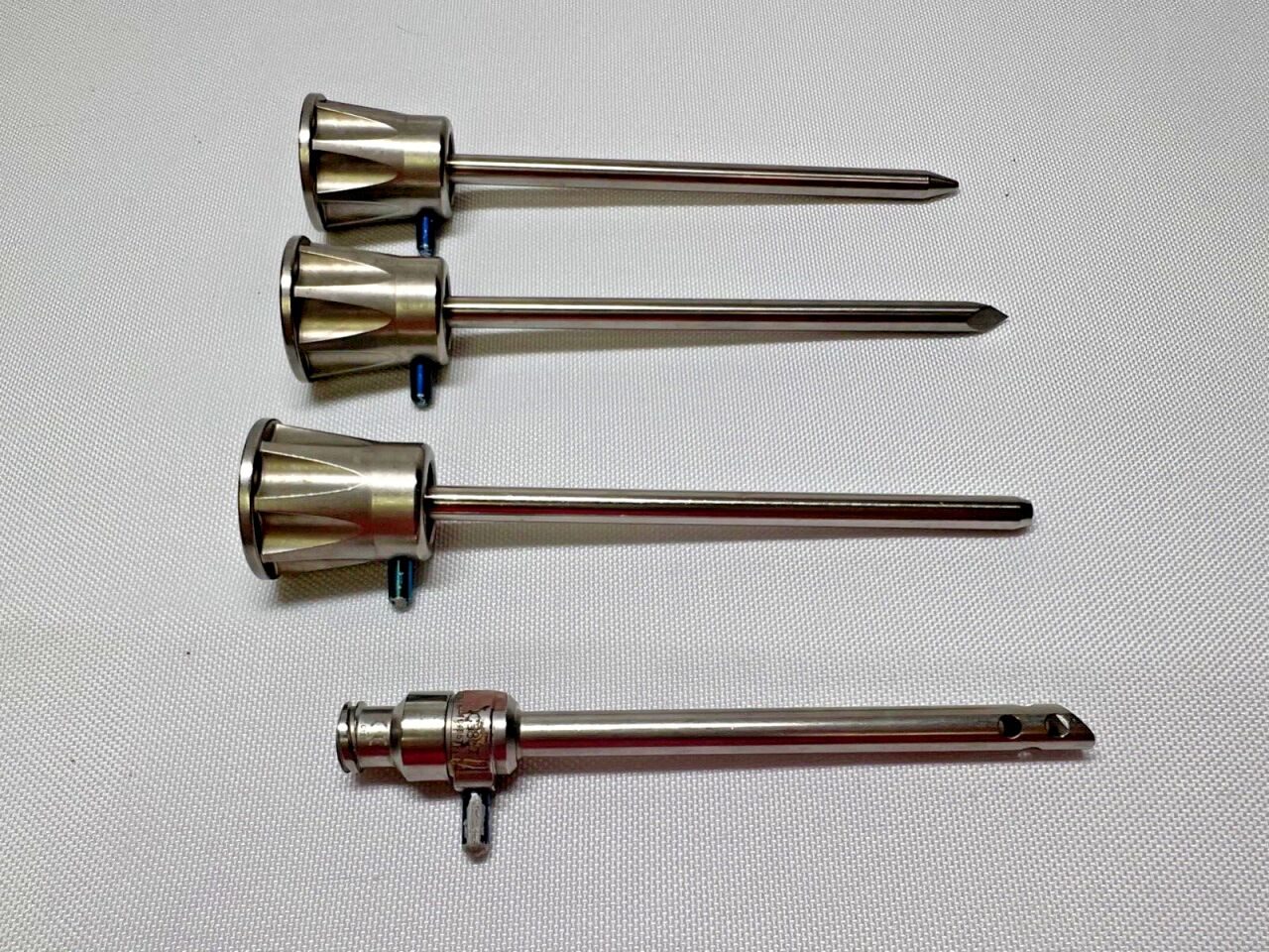 CONMED LINVATEC  Set Of 4 Straight 5.8mm Cutter Cannula & Obturators