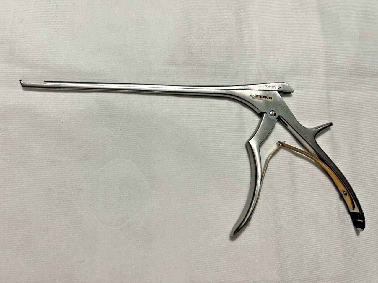 V. MUELLER NL4071-083 3mm X 40deg Upbite 8" Length Spurling Rongeur — photo 1