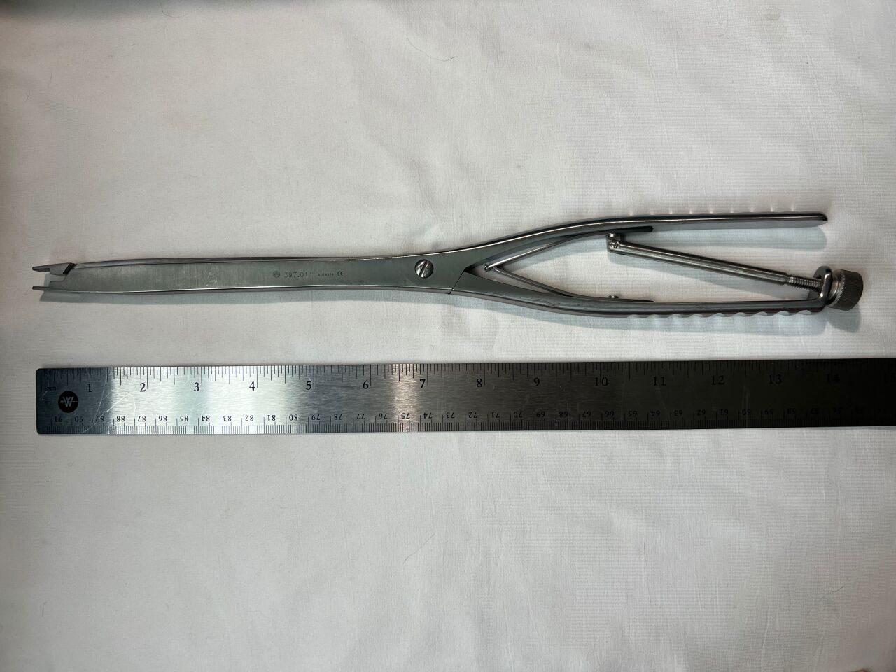 SYNTHES 397.011 Implant Holder — photo 2