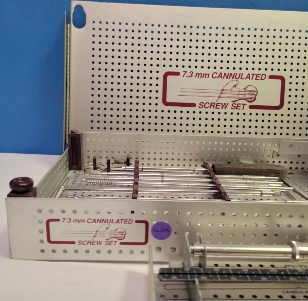 SYNTHES Various 7.3mm Cannulated Screw Set — photo 5