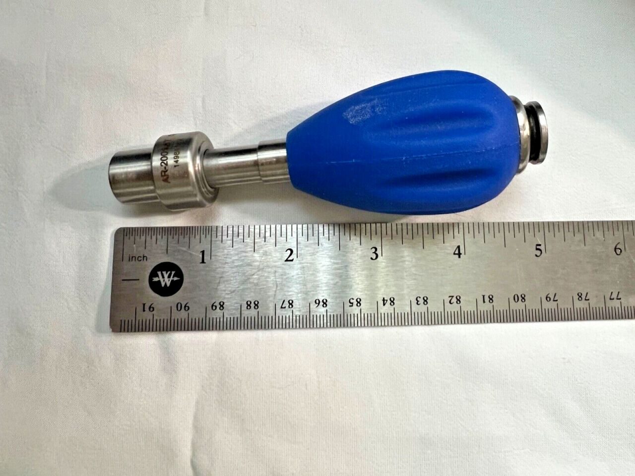 ARTHREX AR-2001BT Cannulated Tear Drop Handle w/ Suture Cleat — photo 5