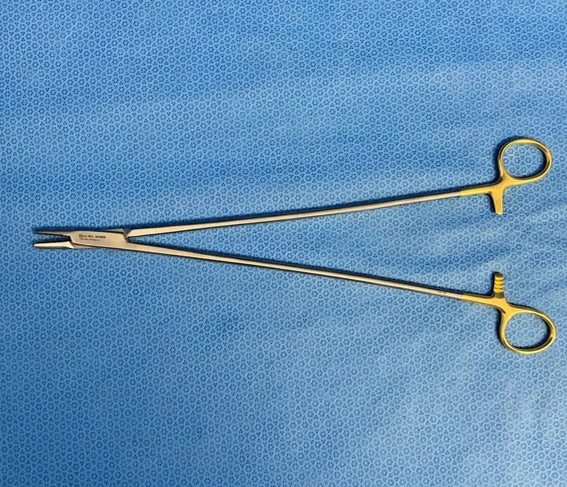 MEDLINE MDS2418535 Mayo Needle Holder T/C 14"