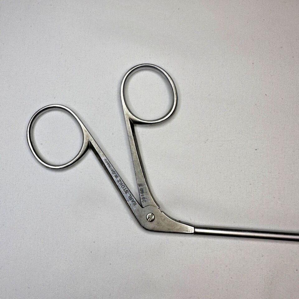 KARL STORZ 26169S Single Action Micro Dissecting Scissors 5.5mm X 33cm — photo 3