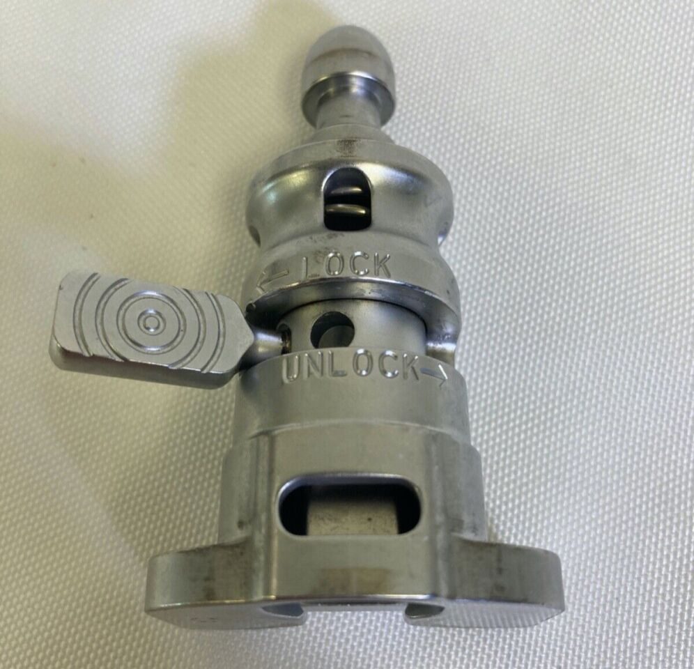 STRYKER 6541-4-805 Triathlon Tibial Baseplate Impactor Extractor Orthopedics — photo 1