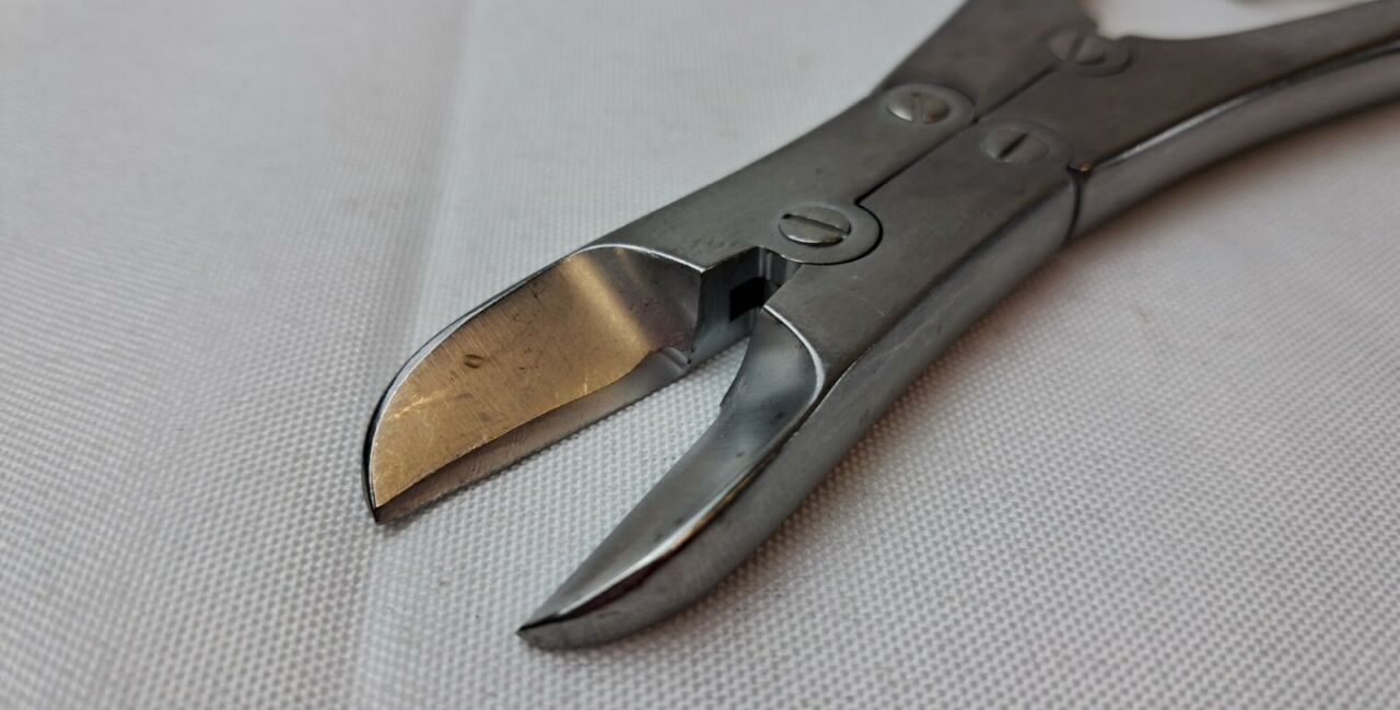 V. MUELLER CH-470 Ruskin Bone Cutting Forceps — photo 4