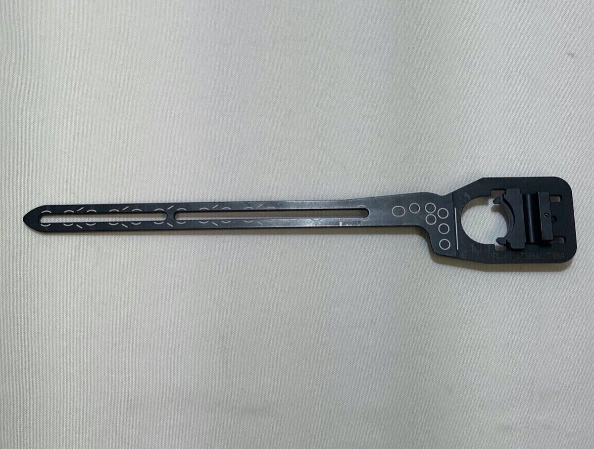 STRYKER 702793 AxSOS Shaft Hole Locator Proximal Lateral Tibia Trial — photo 1