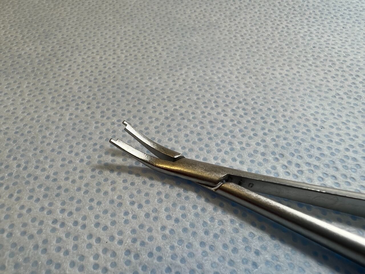 SYNTHES 399.001 Plate Holding Forceps — photo 3