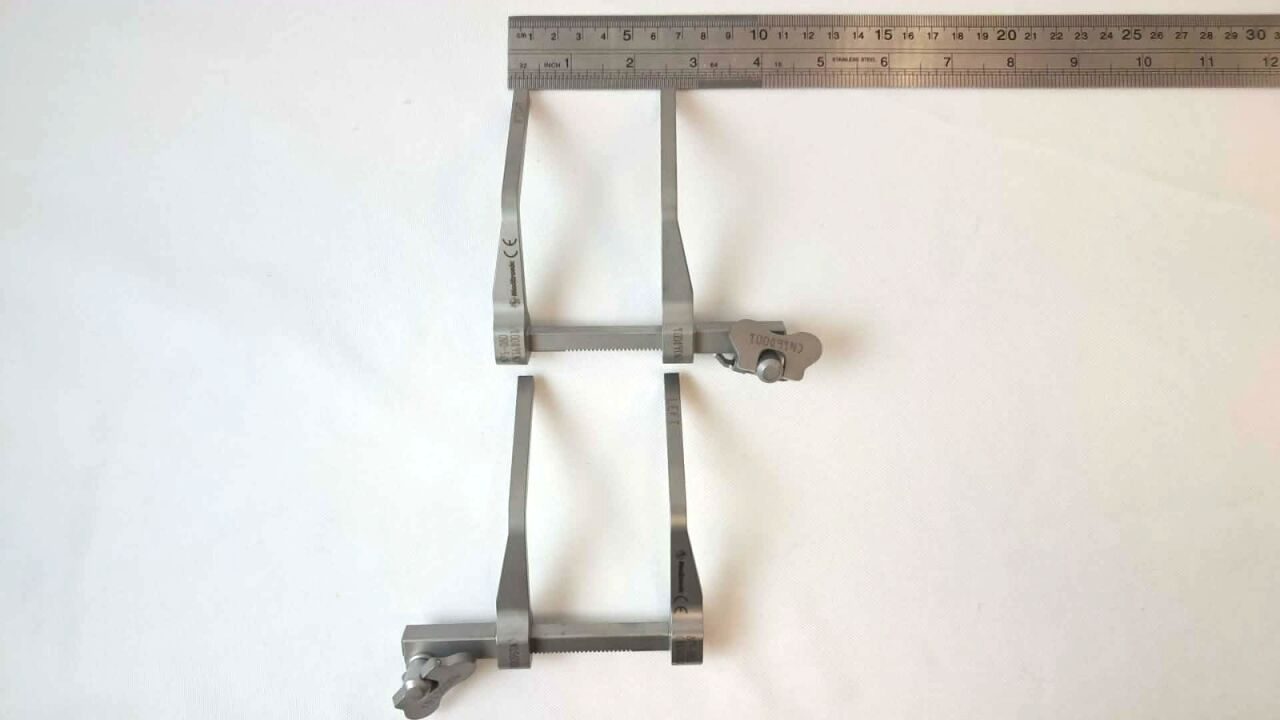 MEDTRONIC 875-080 & 875-081 L&R TrimLine Vertebral Body Distractors — photo 5