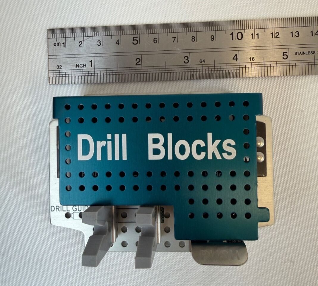 SKELETAL DYNAMICS GMN-DBK-MOD Geminus Volar Distal Radius System Drill Block Case — photo 4