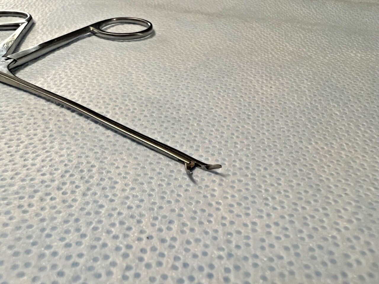 STORZ N1691 49 Hough-Crura Tonsil Nipper Forceps Curved Left — photo 2