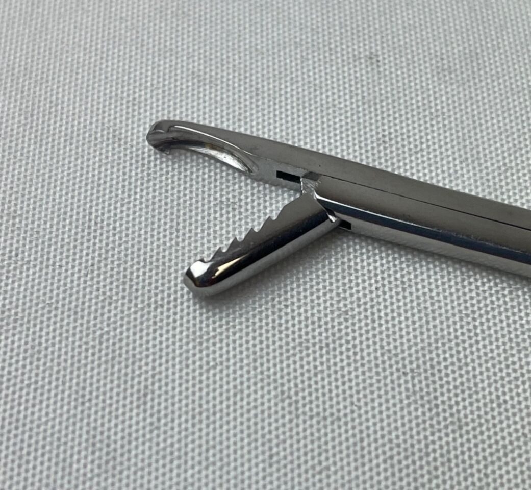 7" Serrated Top Jaw Cement Grasping Rongeur — photo 6