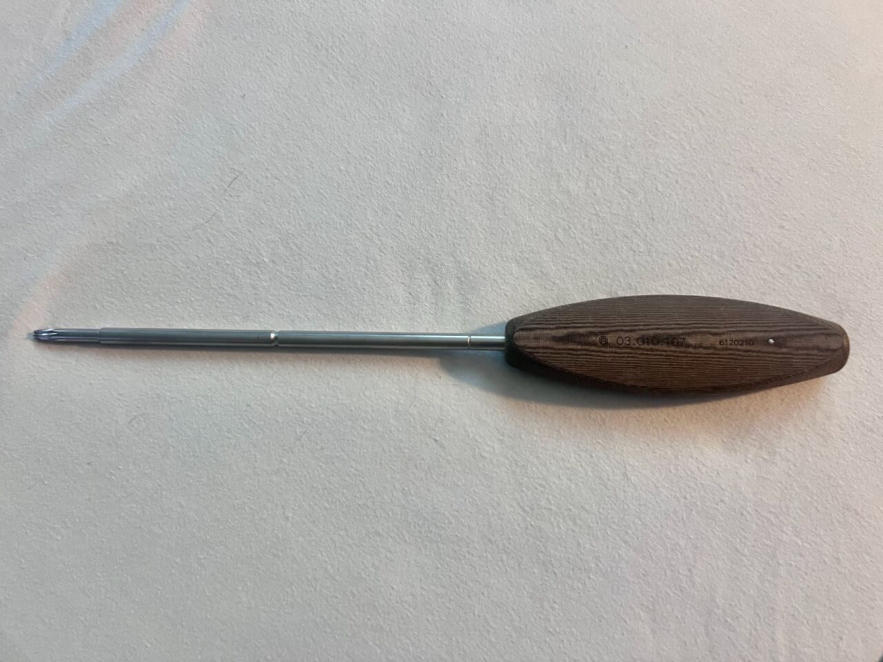 SYNTHES 03.010.107 Star Drive Hexagonal Screwdriver — photo 1