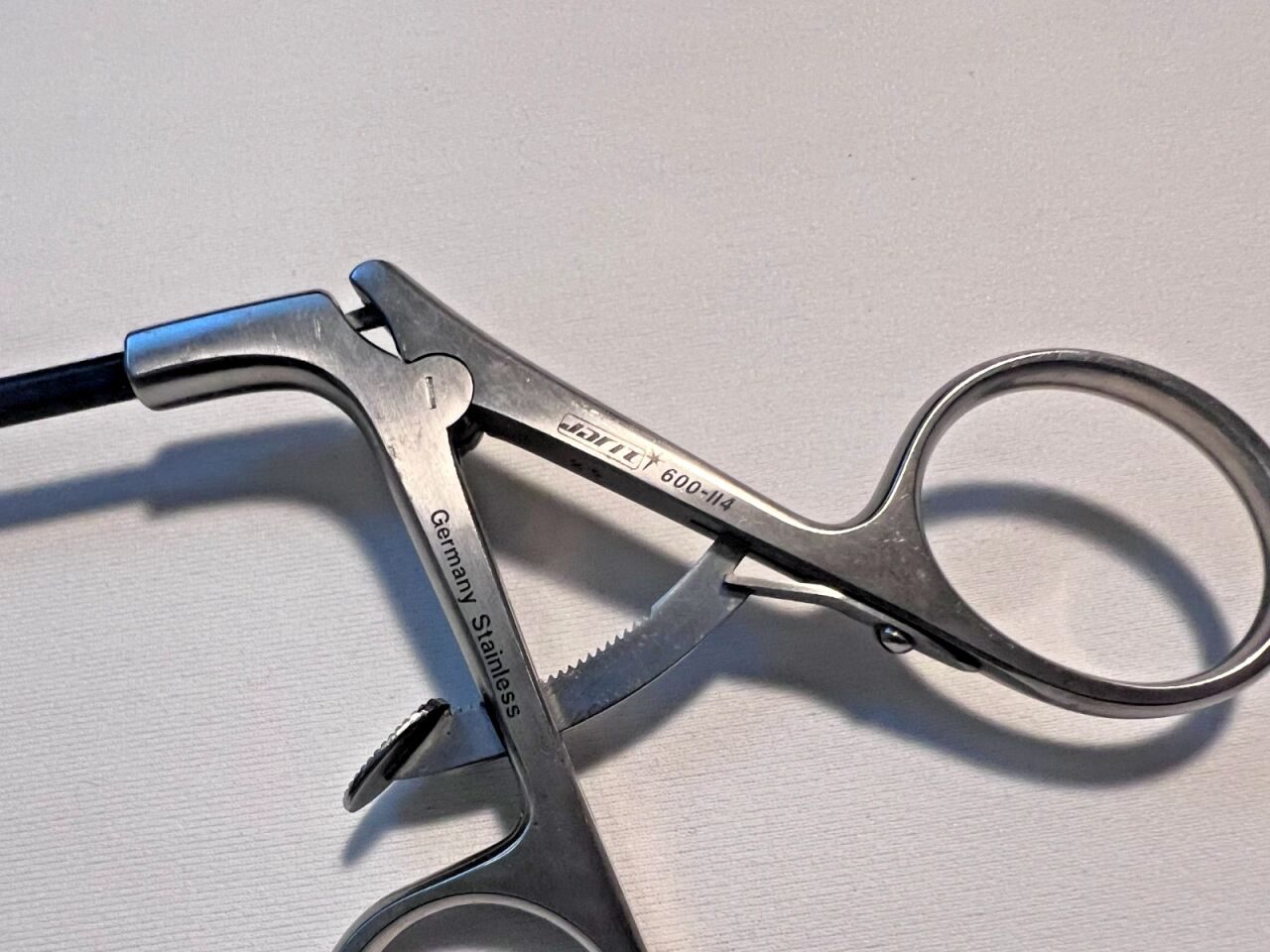 JARIT Allis 600-114 60114 Allis Atraumatic Laparoscopic Grasping Forcep 4.9mm  Serrated Jaws — photo 4