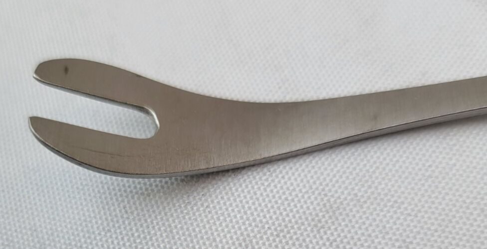 KARL STORZ E5008 Schepens Orbital Retractor Flat Serrated Handle — photo 4