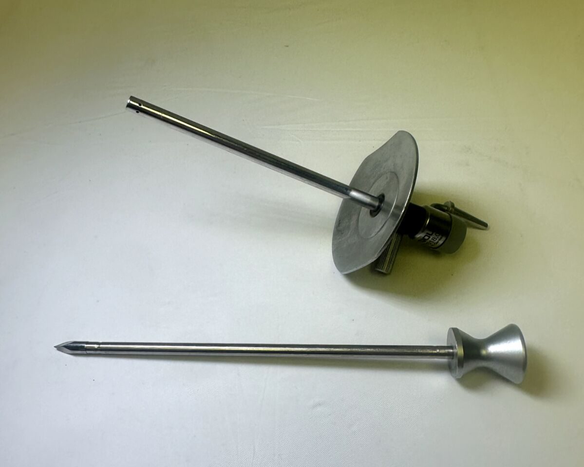 R. WOLF 8518.01 5mm X 10cm Laparoscopic Cannula w/ Irrigation Port & Shield — photo 1
