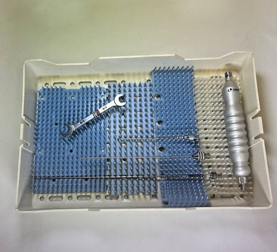BYRON Laur Lock Handpiece w/3 Cannulas Wrench & Tray Liposuction Unit