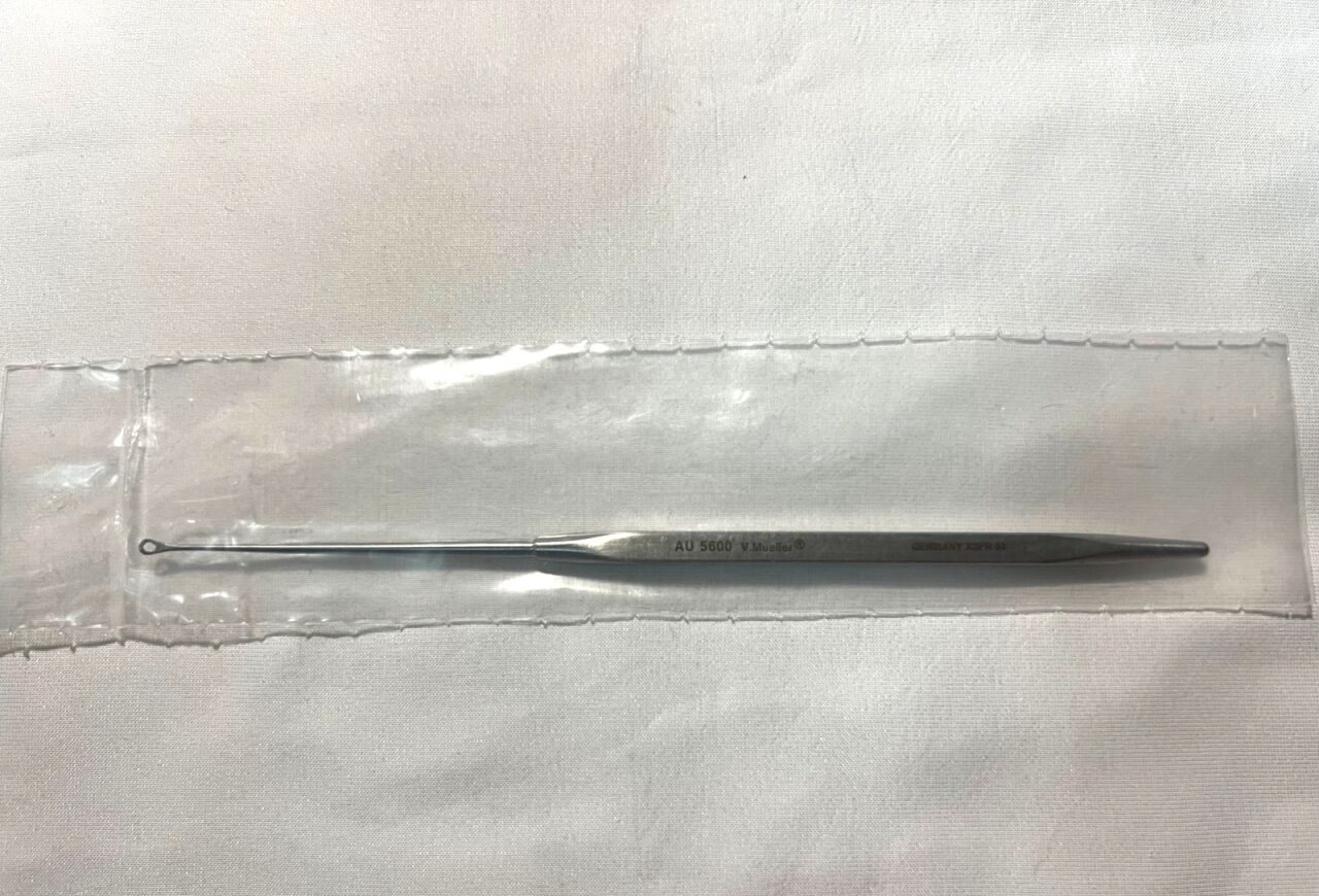 V. MUELLER AU5600 Freimuth Ear Curette 2.3X4.5mm Serrated Tip 6-1/4" Length — photo 1