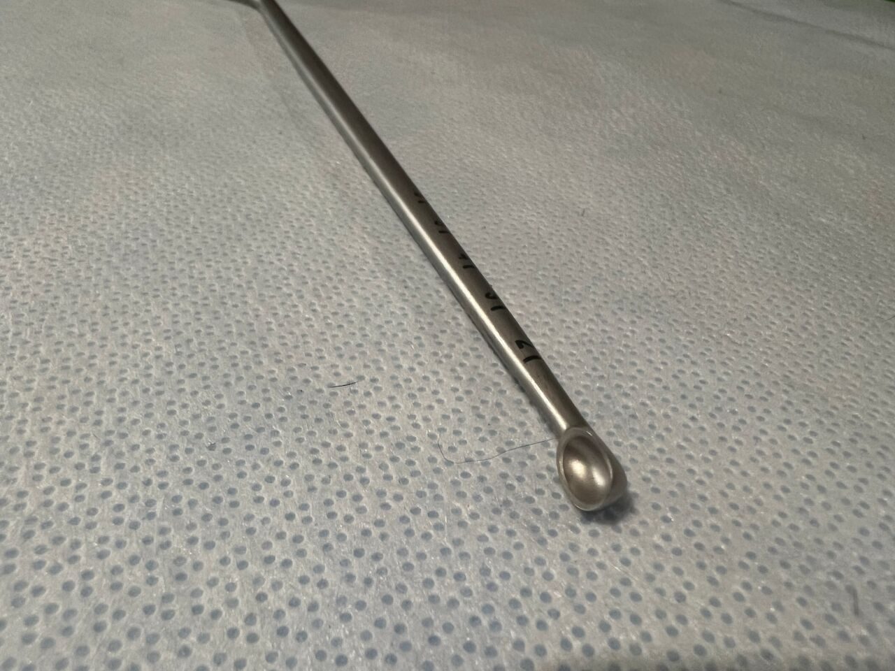 MEDTRONIC 03.809.867 Bayoneted 5.5mm Oracle Cup Curette — photo 2
