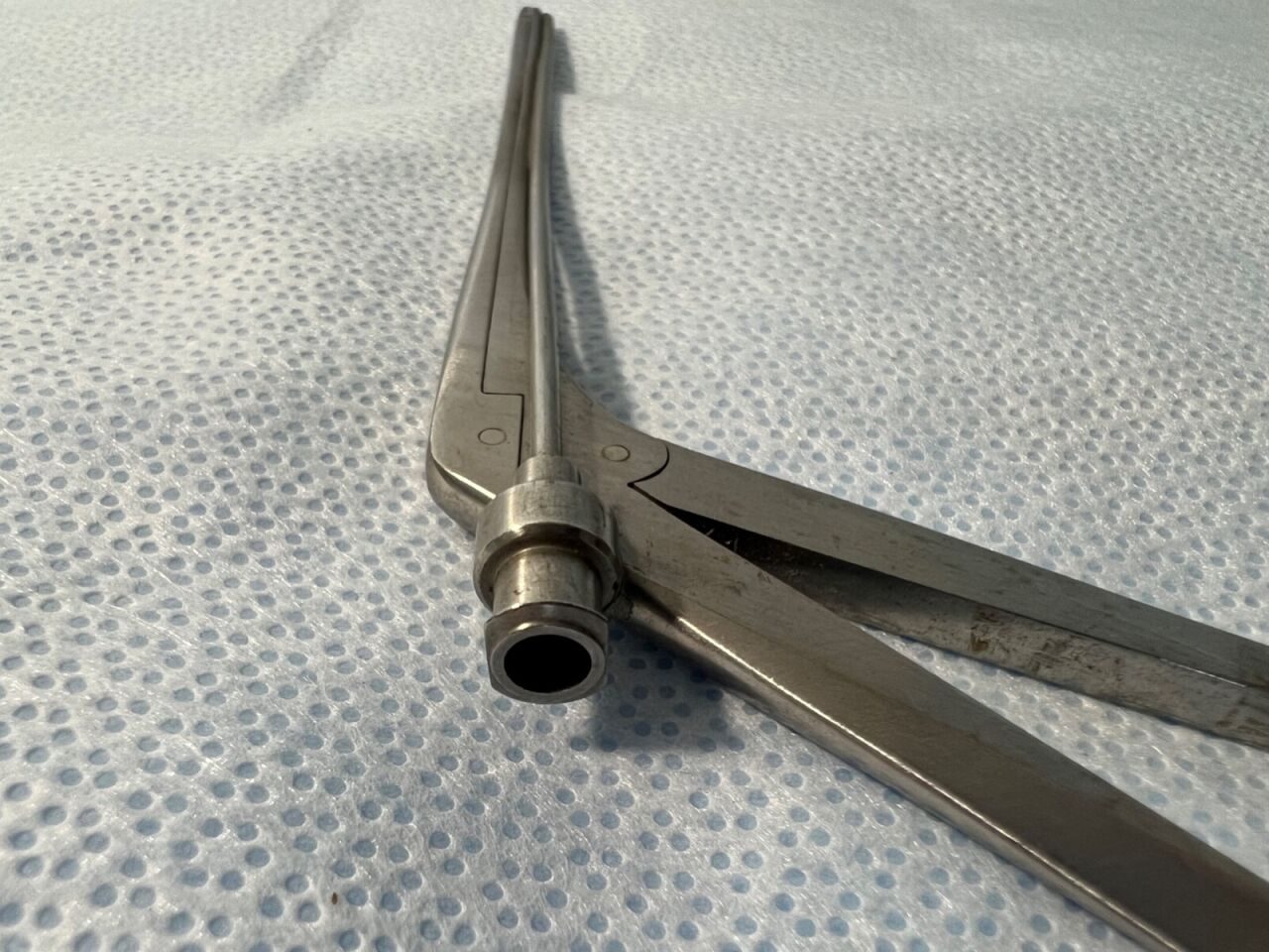 RICHARDS 23-0869 Weil-Blakesly Straight Nasal Suction Forceps 12cm Shaft ENT — photo 6