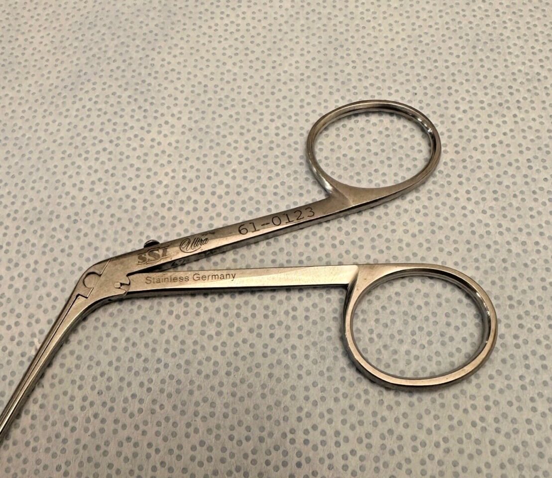 SSI ULTRA 61-0123 Hartman-Herzfeld Forceps 2 mm Cup, Up Biting — photo 2