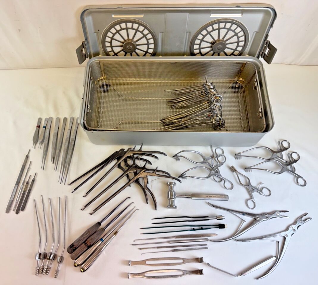 VARIOUS  V. Mueller Millennium Jarit Laminectomy Tray w/ Case — photo 1