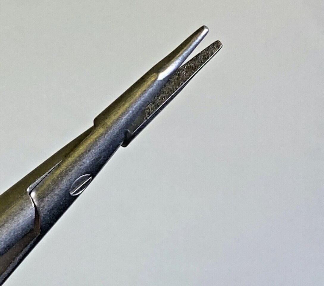 SNOWDEN-PENCER 32-4591 Diamond Jaw Micro Delicate Castroviejo Needle Holder — photo 5