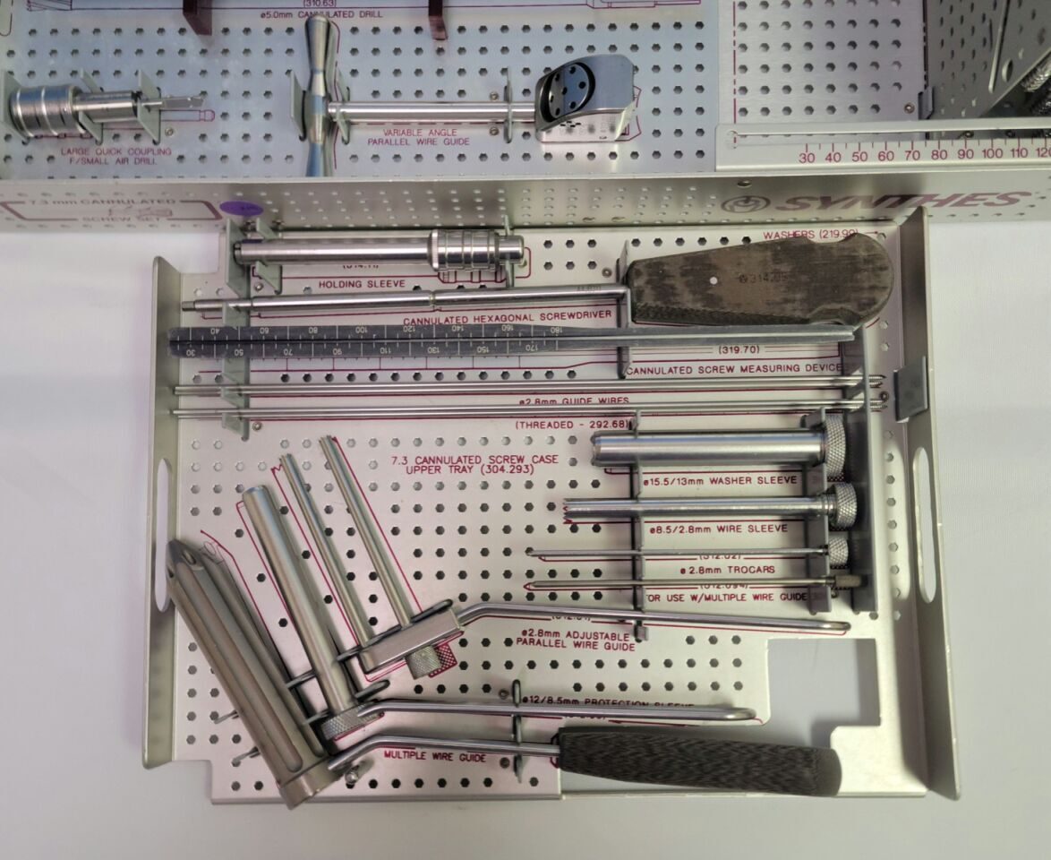 SYNTHES Various 7.3mm Cannulated Screw Set — photo 4