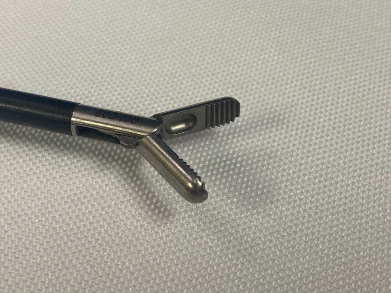 JARIT 600-106 5mm Cupped Grasping Forceps Monopolar Insulated Cupped Grasping Forceps — photo 5