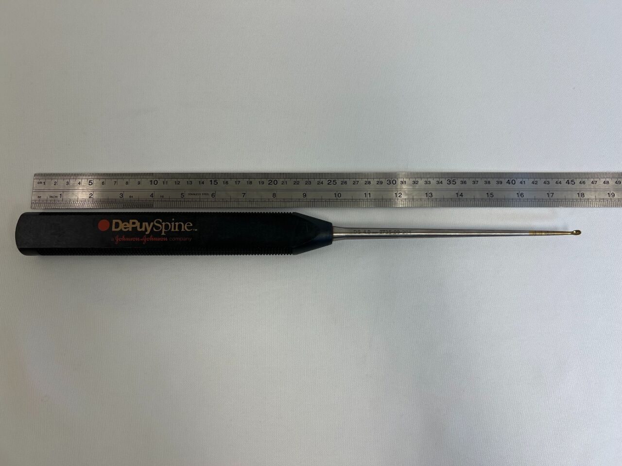 SYNTHES 2735-09-204 Oval Angled Bone Curette 4.0mm — photo 4