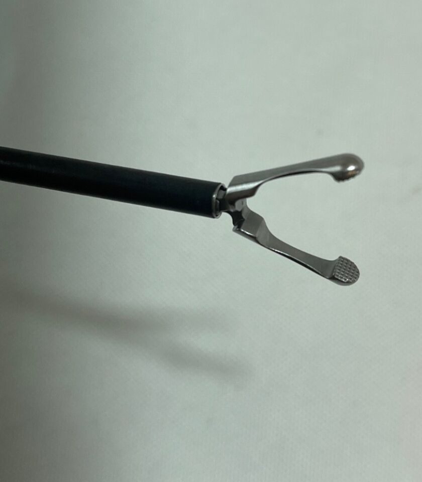OLYMPUS A64040A HiQ Grasping Forcep w/ Lumen 5mm x 36cm Monopolar Laparoscopic — photo 6